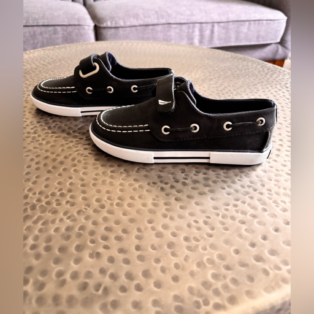 Nautica Kids Boat Shoes- Black size 12
